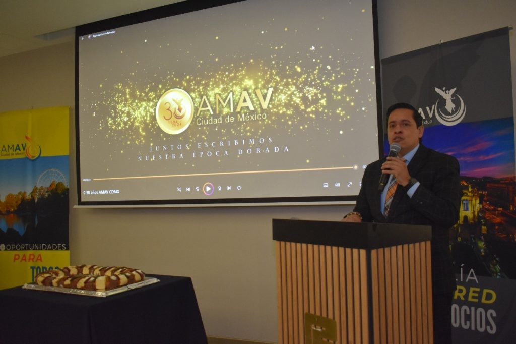 Raymundo Flores Meléndez, Presidente de la AMAV CDMX.