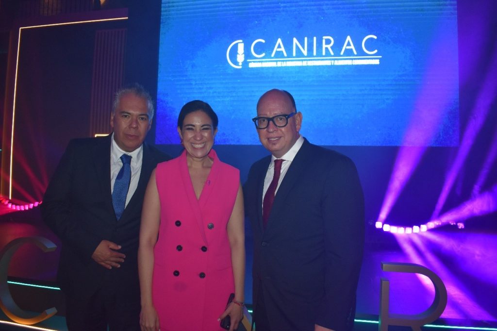 34ª edición del “Premio al Mérito Restaurantero” organizado por la CANIRAC.