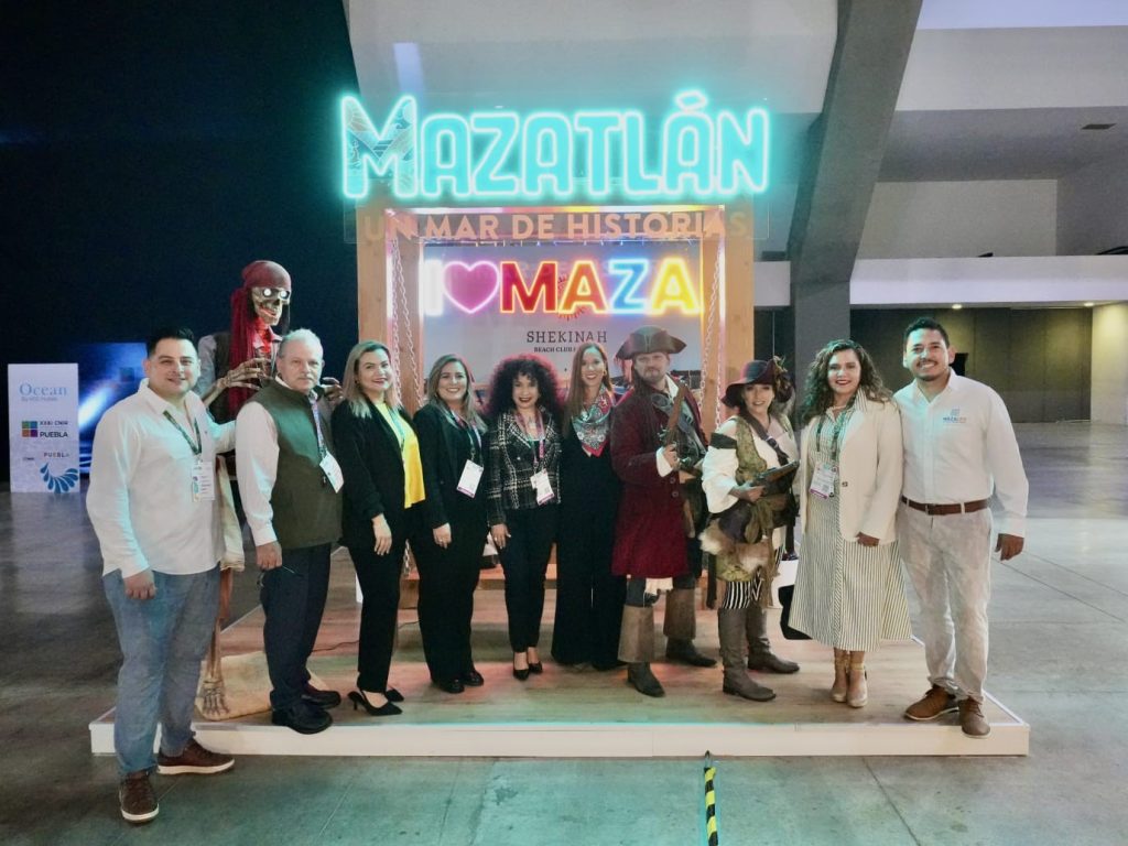 La delegación turística de Sinaloa estuvo encabezada por la secretaria de Turismo Mireya Sosa Osuna.