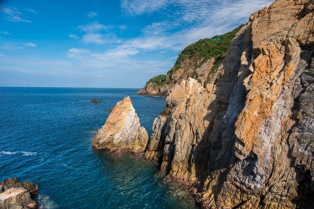 La Quebrada: Un espectáculo de valentía y precisión.