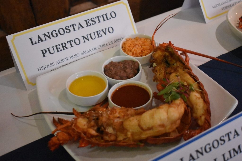 Langosta estilo Puerto Nuevo en la Hacienda de los Morales.