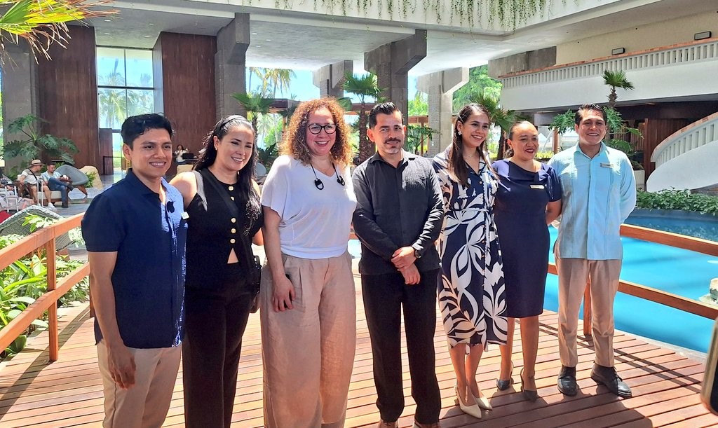 Bienvenida por parte de la gerencia general de Princess Mundo Imperial Acapulco.