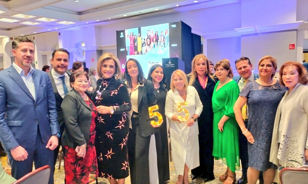 La celebración del 55 aniversario de AFEET tuvo lugar en el Hotel Marquis Reforma.