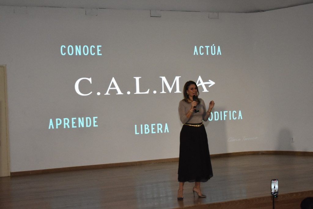 C.A.L.M.A (Conócete, Aprende, Libera, Modifica y Actúa).