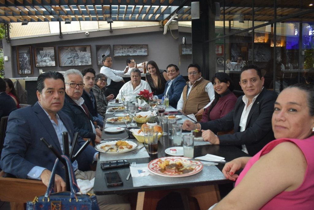 Comida de fin de año de la ANTT en el restaurante La Reforma Uno del hotel Krystal Grand Suites Insurgentes Sur.