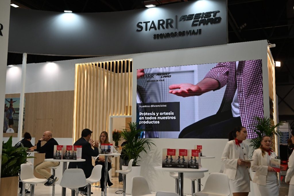 Pabellón de Starr – Assist Card “Seguros de Viaje” en FITUR 2026.