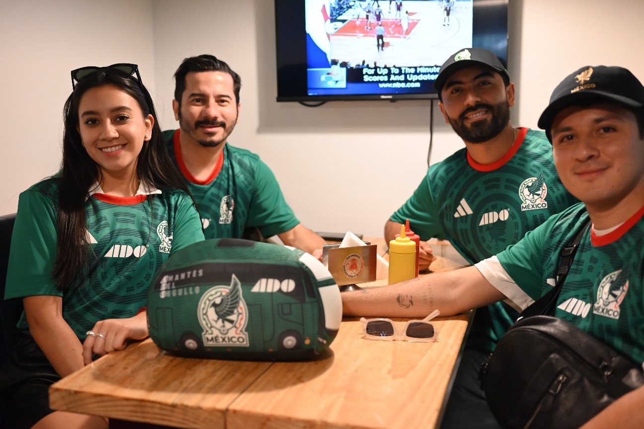 Presentación oficial del autobús de la Selección Nacional Mexicana de ADO.