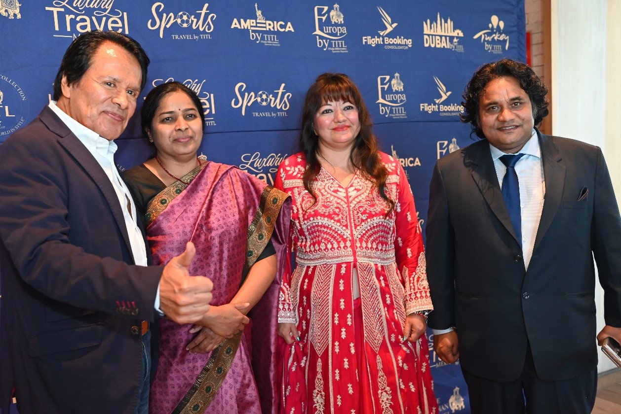 Juan Enríquez, Ms. Deepti Ganji, Carmen Vázquez y Vinay Sharma.