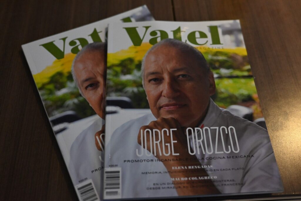 Chef Jorge Orozco fue portada de la Revista Vatel México.