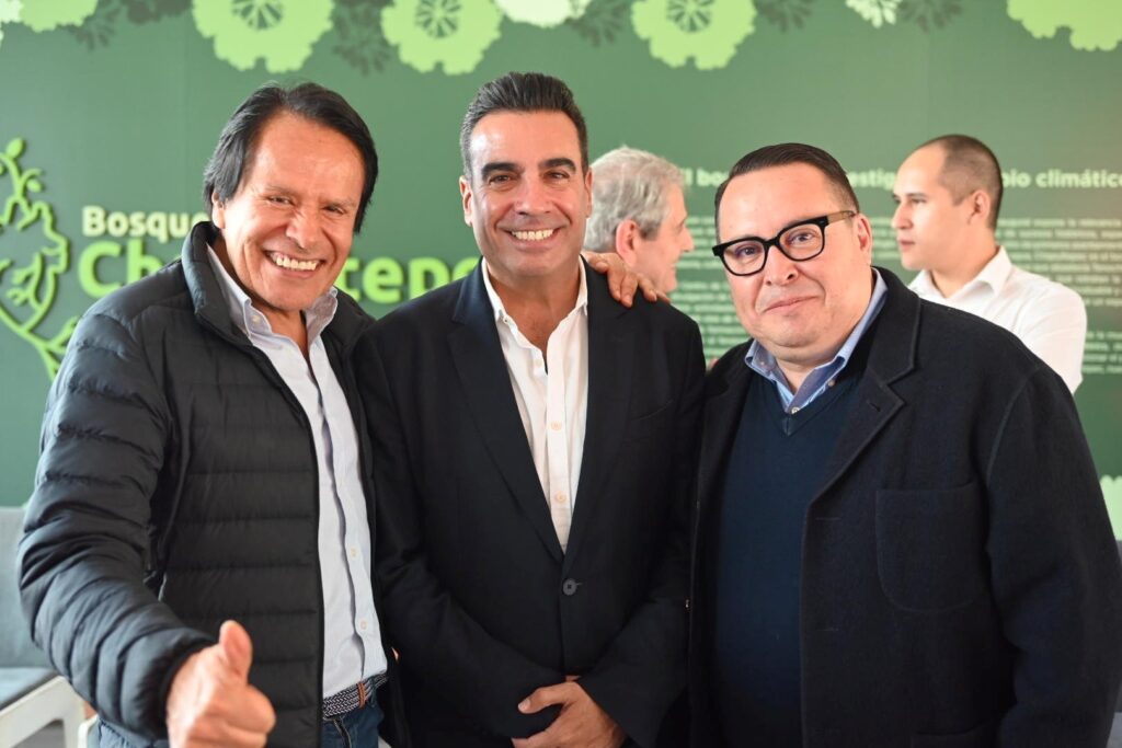 Juan Enriquez, Fernando Mandrí Bellot y Víctor Cortes Melo.