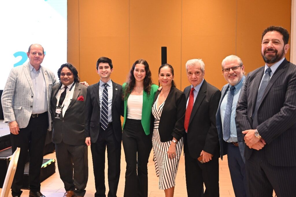 Global Computing llevó a cabo reunión ejecutiva denominada “Mentes brillantes, legado en tecnología: Impulsando el liderazgo, innovación y conexiones”.
