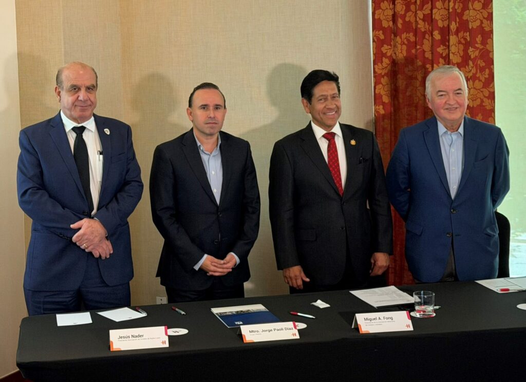 Jorge Paoli Díaz, Jesús Nader, Miguel Ángel Fong y Francisco Madrid.